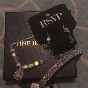Necklace, earring, and bracelet set